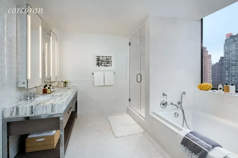 New York City Real Estate | View 389 East 89th Street, 24A | Windowed Master Bath | View 4