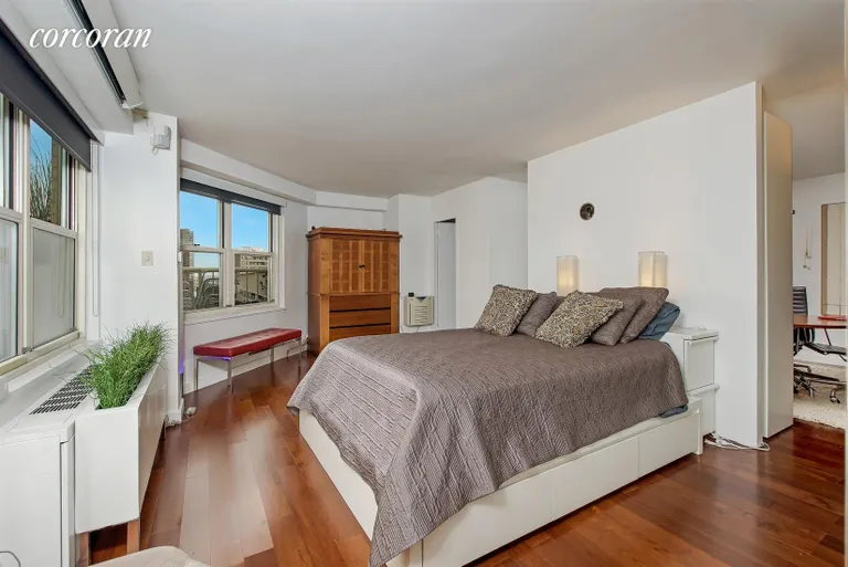 New York City Real Estate | View 305 East 24th Street, 20CD | Bedroom | View 5