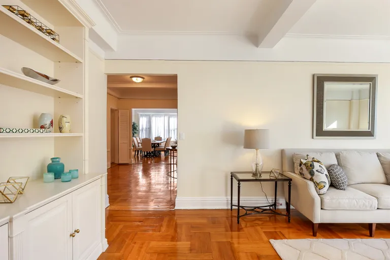 New York City Real Estate | View 50 Riverside Drive, 10D | Gracious Gallery, beamed ceilings and wood floors | View 4