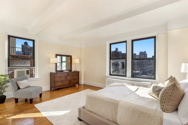 New York City Real Estate | View 50 Riverside Drive, 10D | Corner Master Bedroom with open views | View 10