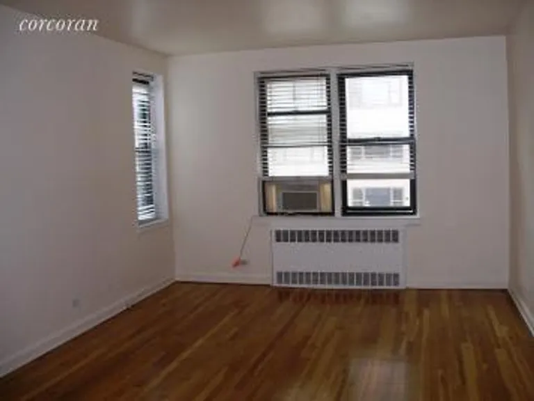 New York City Real Estate | View 54 East 8th Street, 6E | room 1 | View 2