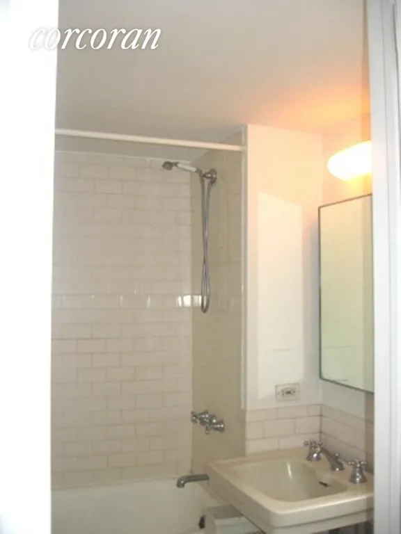 New York City Real Estate | View 25 Tudor City Place, 320 | room 18 | View 19
