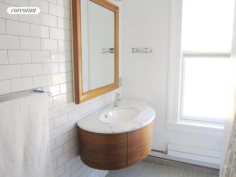 New York City Real Estate | View 285 13th Street, 2 | This bathroom has a huge enamel tub! | View 2