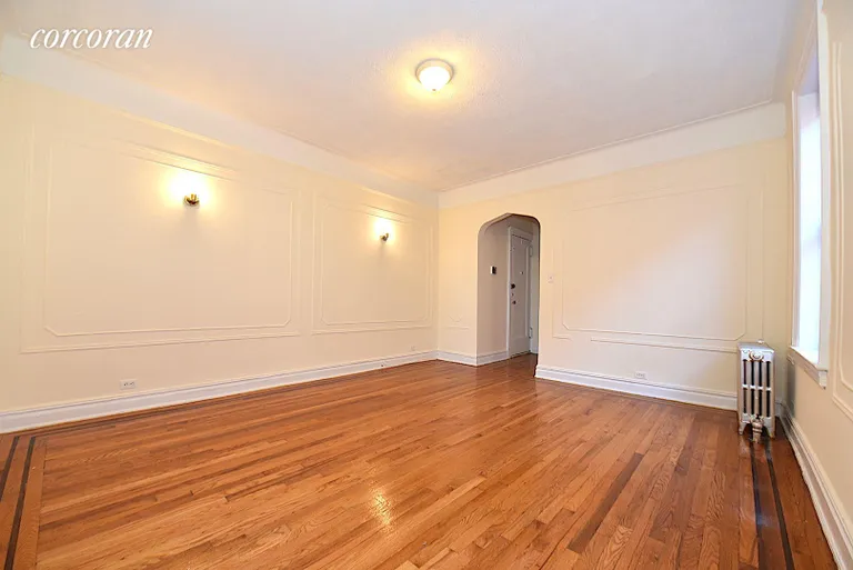New York City Real Estate | View 25-20 42nd Street, 5D | room 1 | View 2
