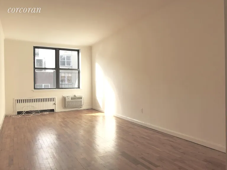 New York City Real Estate | View 222 East 75th Street, 6E | 1 Bed, 1 Bath | View 1