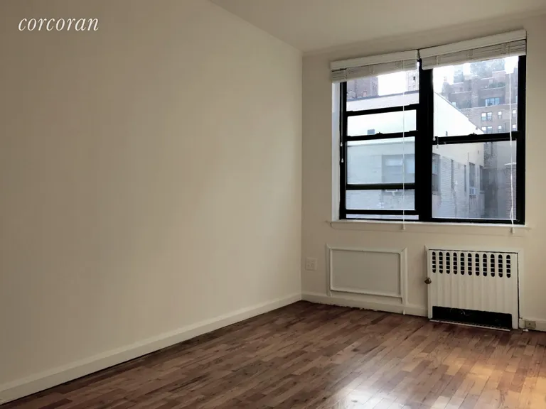 New York City Real Estate | View 222 East 75th Street, 6E | room 1 | View 2