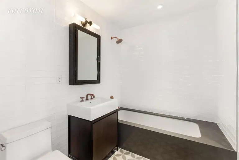 New York City Real Estate | View 632 Lorimer Street, 201 | Bathroom | View 3