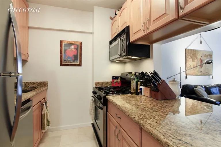 New York City Real Estate | View 45 East 25th Street, 18D | New granite kitchen | View 2