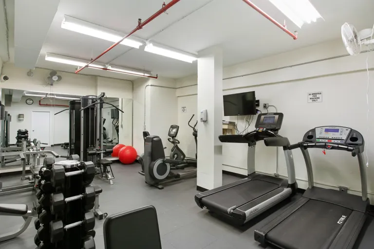 New York City Real Estate | View 100 West 93rd Street, 5D | Residents' fitness center | View 6