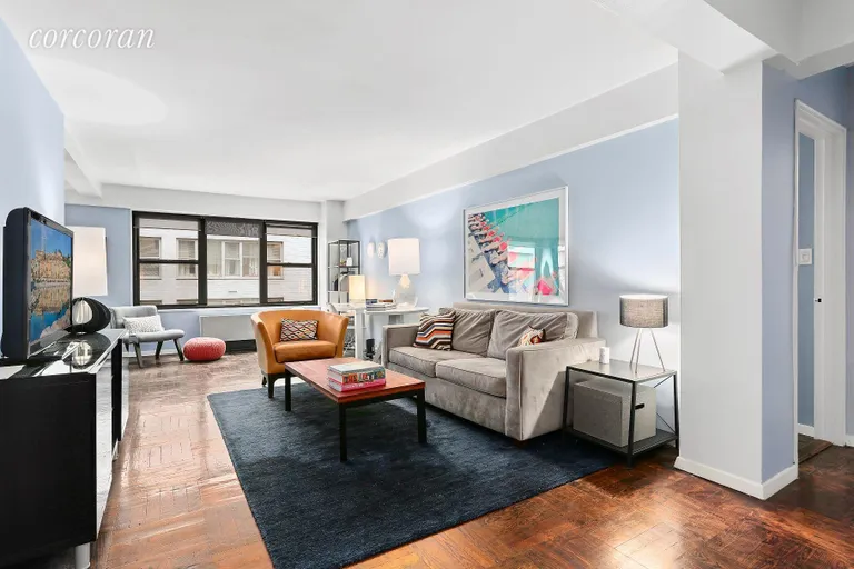 New York City Real Estate | View 150 East 56th Street, 7A | 1 Bed, 1 Bath | View 1