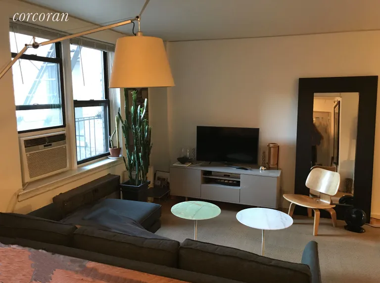 New York City Real Estate | View 305 West 18th Street, 5E | room 1 | View 2