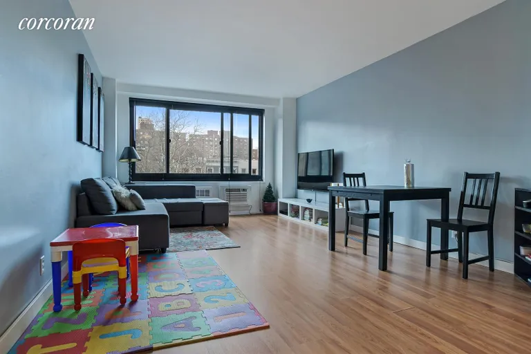 New York City Real Estate | View 185 Hall Street, 410 | 1 Bed, 1 Bath | View 1
