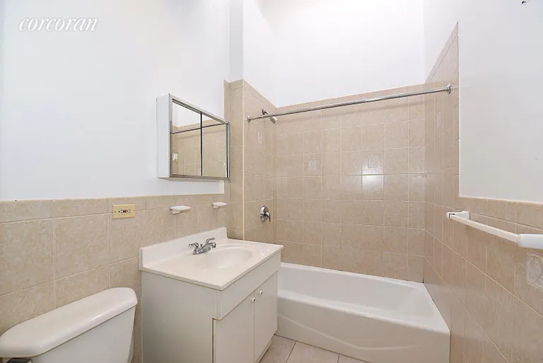 New York City Real Estate | View 45-02 Ditmars Boulevard, 524 | room 8 | View 9