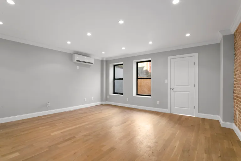 New York City Real Estate | View 91 Saratoga Avenue | Garden Floor Living Area | View 7