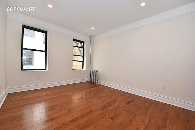 New York City Real Estate | View 32-20 34th Avenue, 5A | room 3 | View 4