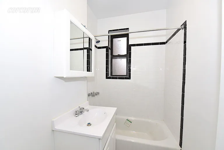 New York City Real Estate | View 25-41 30th Road, 3H | room 8 | View 9