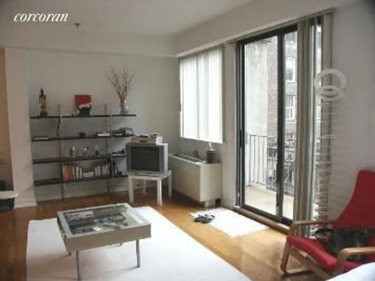 New York City Real Estate | View 140 West 23rd Street, 5D | Perfect space! | View 2