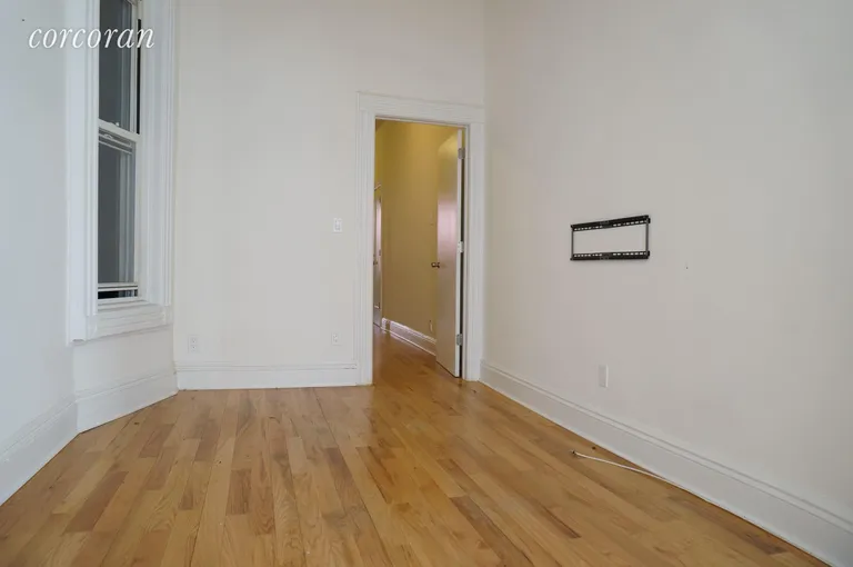 New York City Real Estate | View 104 Bedford Avenue, 3L | room 3 | View 4