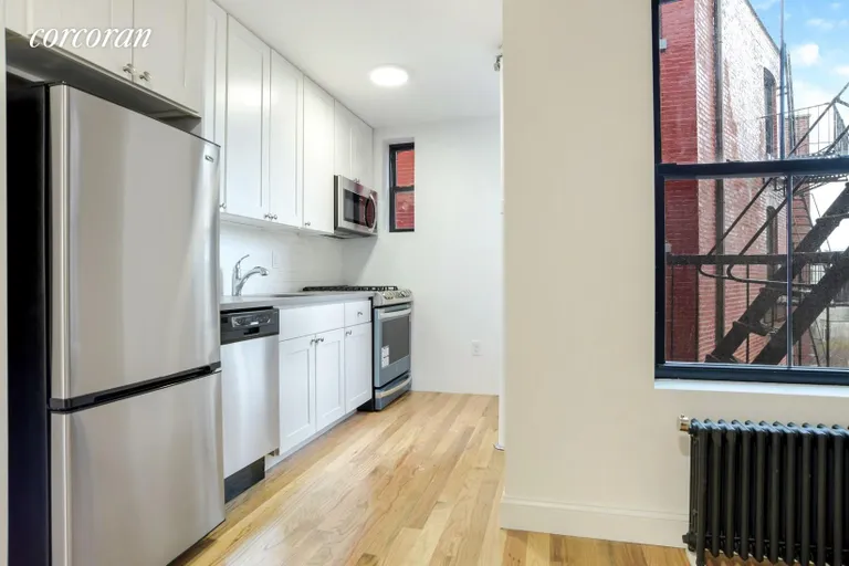 New York City Real Estate | View 439 Hicks Street, 5B | room 3 | View 4