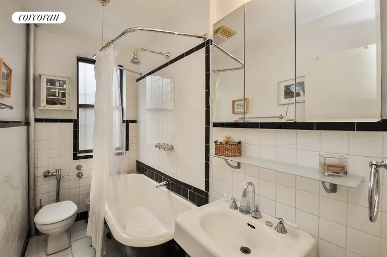 New York City Real Estate | View 238 West 106th Street, 5C | Bathroom | View 10