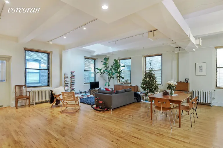 New York City Real Estate | View 60 Court Street, 7B | 2 Beds, 1 Bath | View 1