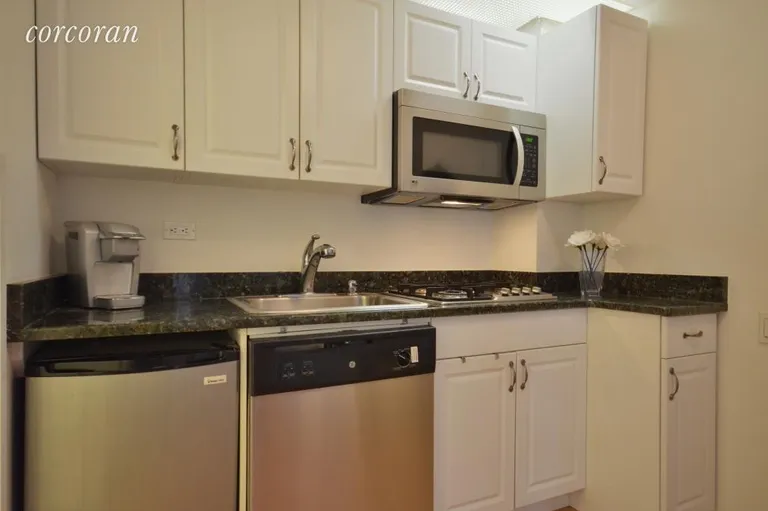 New York City Real Estate | View 45 East 25th Street, 9D | Modern and Functional Kitchen | View 2