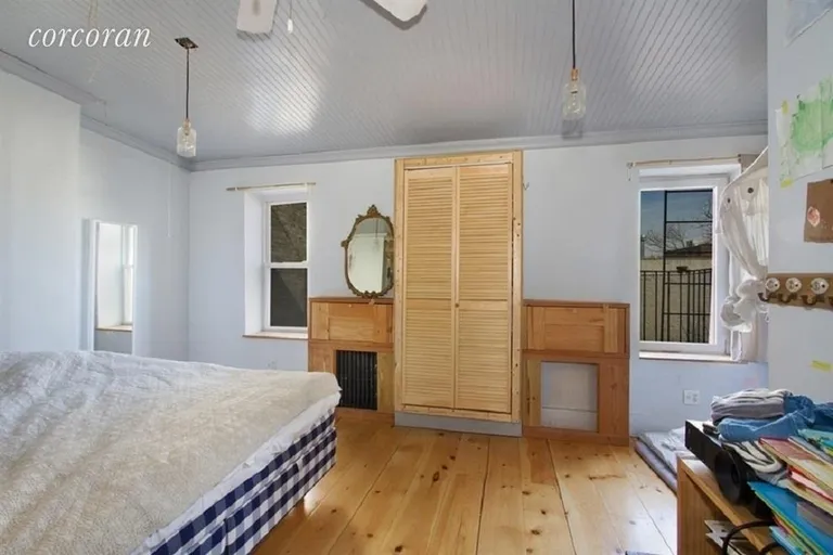 New York City Real Estate | View 247 Tompkins Avenue, 3 | room 4 | View 5