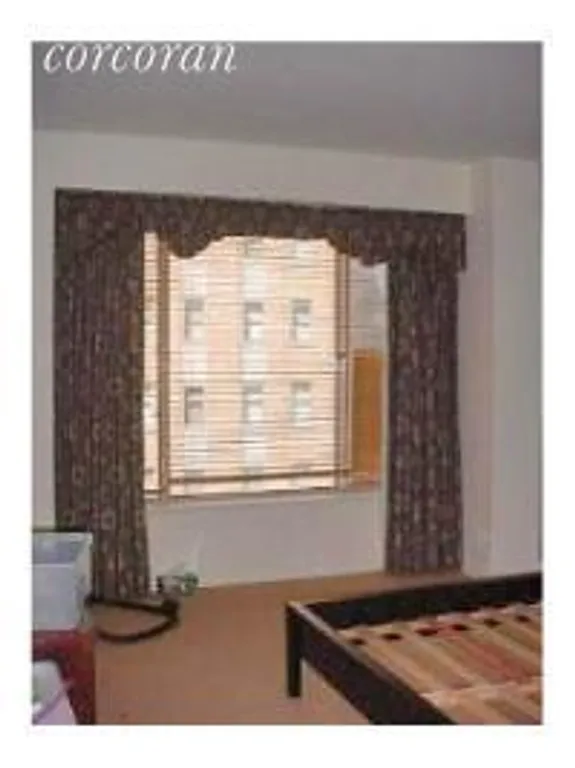 New York City Real Estate | View 200 East 69th Street, 11A | room 8 | View 9