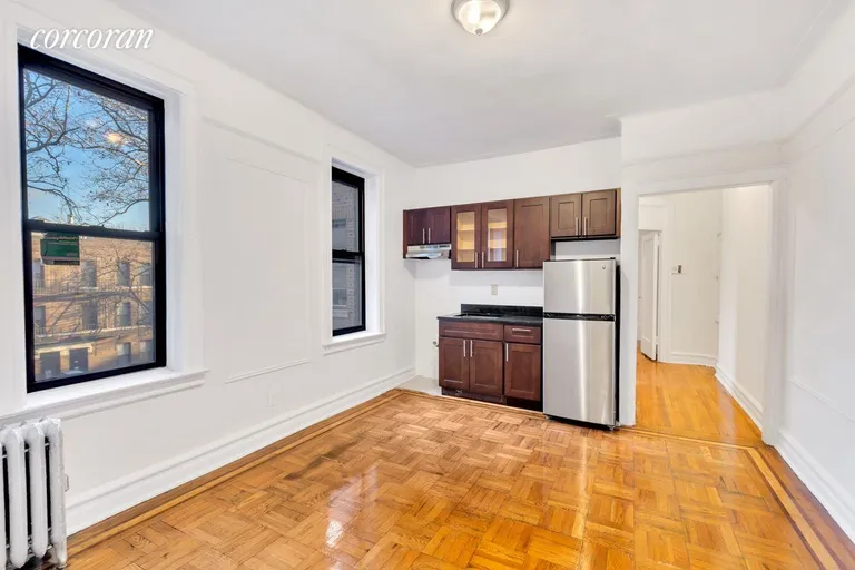 New York City Real Estate | View 31-50 33rd Street, 6C | 1 Bed, 1 Bath | View 1