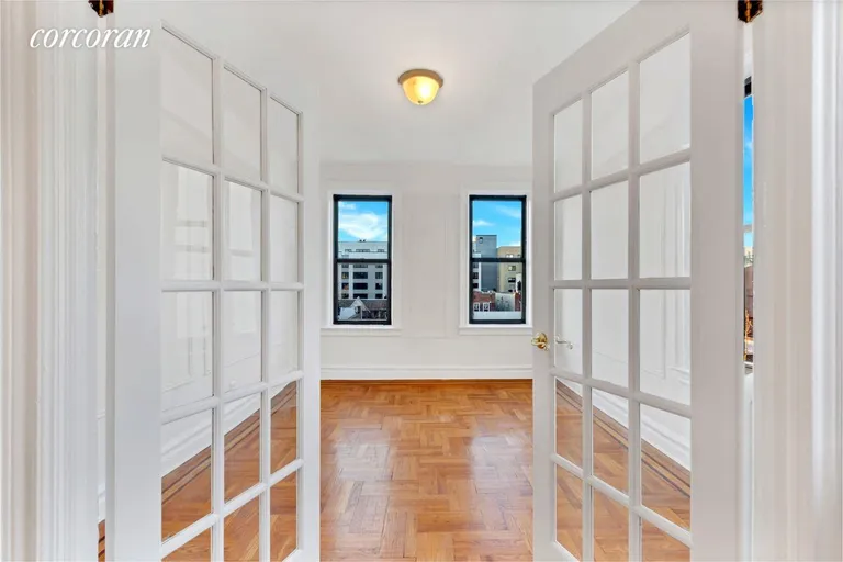 New York City Real Estate | View 31-50 33rd Street, 7D | room 2 | View 3