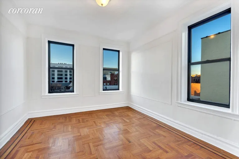 New York City Real Estate | View 31-50 33rd Street, 7D | room 3 | View 4