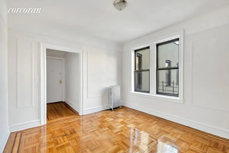 New York City Real Estate | View 31-50 33rd Street, 5D | room 1 | View 2