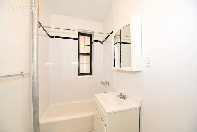 New York City Real Estate | View 26-80 30th Street, 3A | room 6 | View 7