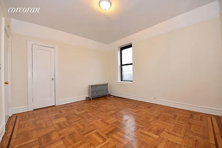 New York City Real Estate | View 26-80 30th Street, 6C | room 3 | View 4
