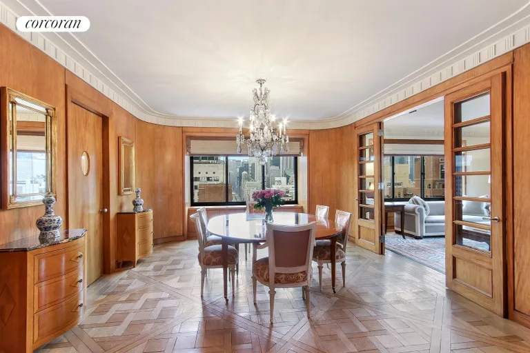 New York City Real Estate | View 733 Park Avenue, 22 FL | Dining Room | View 5