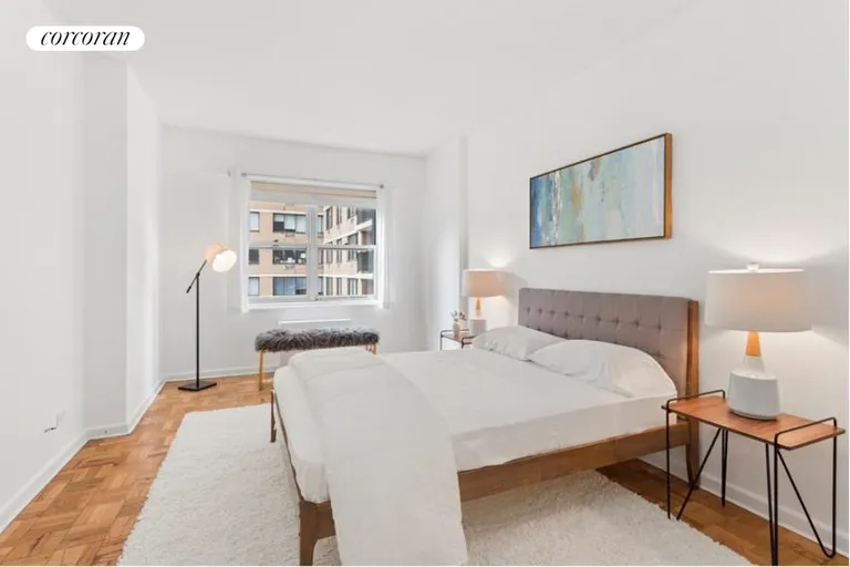 New York City Real Estate | View 60 East 8th Street, 14P | room 3 | View 4
