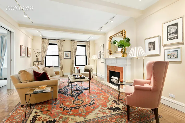 New York City Real Estate | View 21 East 87th Street, 8D | 3 Beds, 2 Baths | View 1