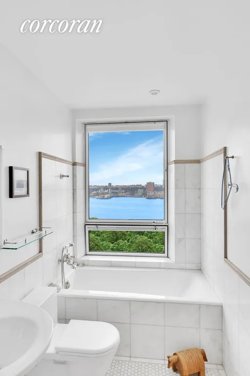 New York City Real Estate | View 340 Riverside Drive, 11A | room 5 | View 6