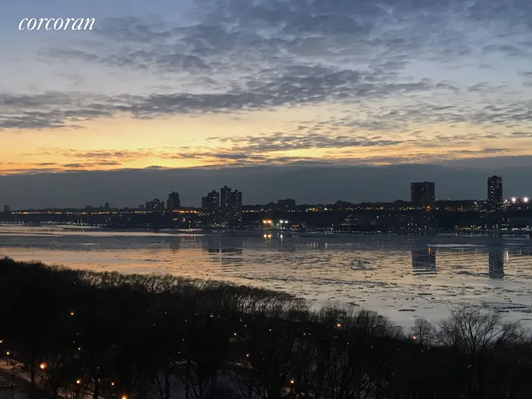 New York City Real Estate | View 340 Riverside Drive, 11A | room 10 | View 11