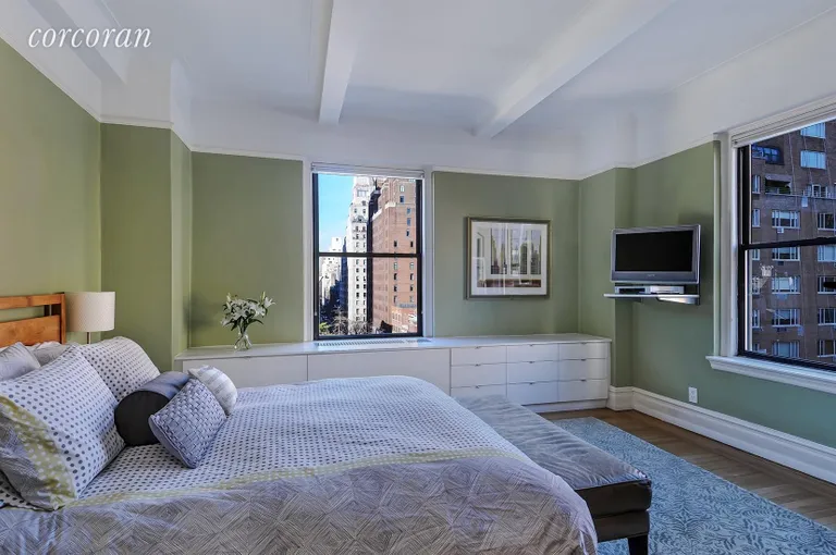New York City Real Estate | View 142 East 71st Street, 8A | Master Bedroom | View 6