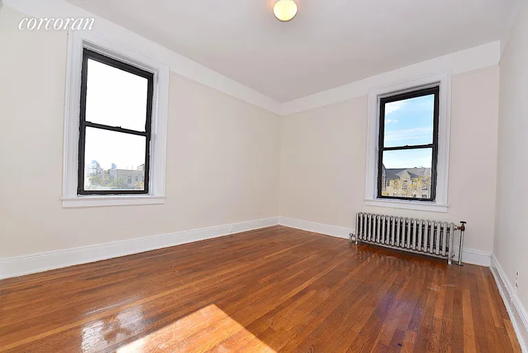 New York City Real Estate | View 30-56 30th Street, 6G | room 4 | View 5