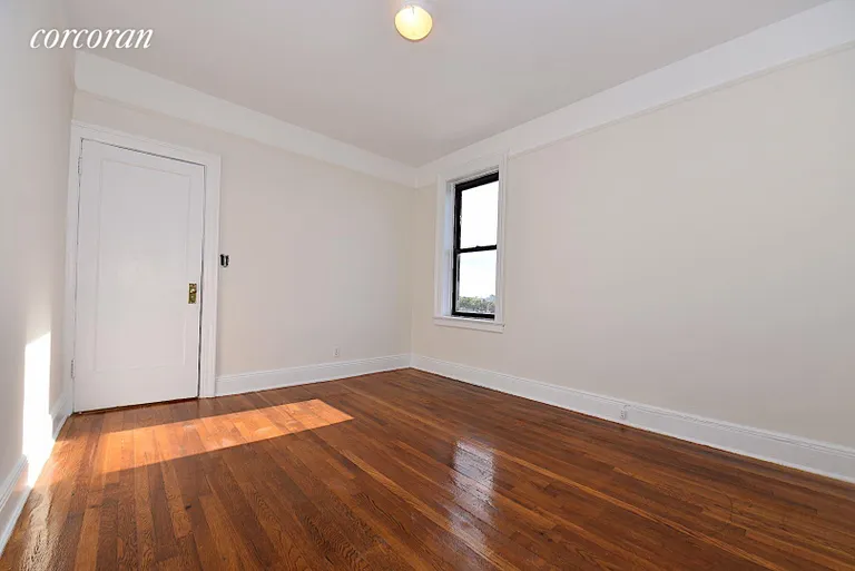 New York City Real Estate | View 30-56 30th Street, 6G | room 5 | View 6