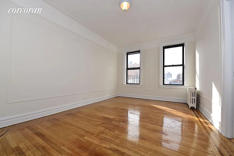 New York City Real Estate | View 23-30 31st Road, 4D | room 4 | View 5