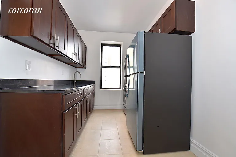 New York City Real Estate | View 23-30 31st Road, 4D | room 8 | View 9