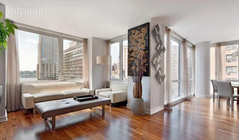 New York City Real Estate | View 200 West End Avenue, 9C | 2 Beds, 2 Baths | View 1