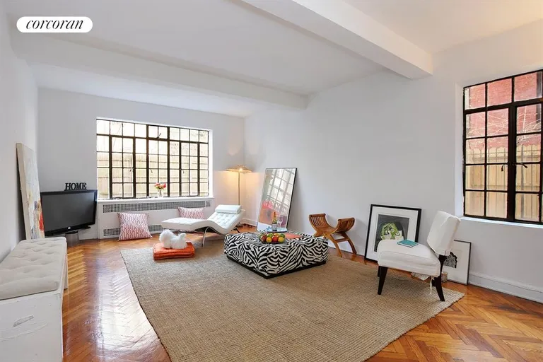 New York City Real Estate | View 25 Monroe Place, 1F | Living Room | View 17