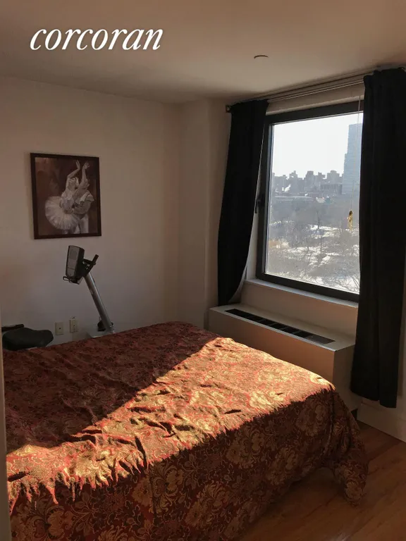 New York City Real Estate | View 125 Central Park North, PH4 | room 5 | View 6