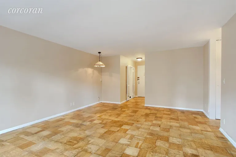New York City Real Estate | View 180 West End Avenue, 3G | Living Room | View 4