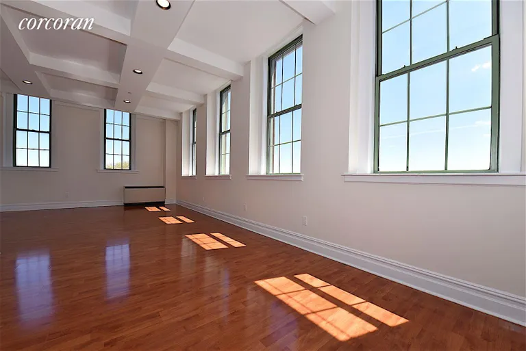 New York City Real Estate | View 45-02 Ditmars Boulevard, 421 | room 2 | View 3
