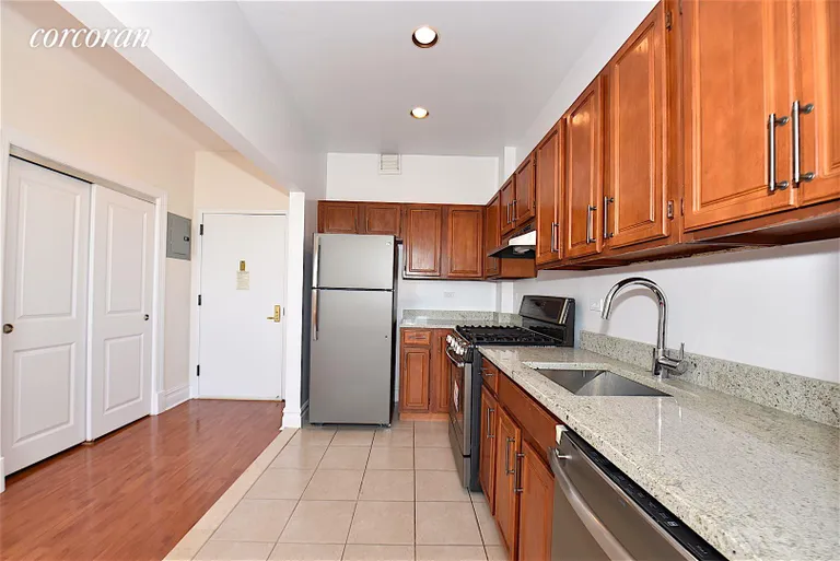 New York City Real Estate | View 45-02 Ditmars Boulevard, 421 | room 1 | View 2